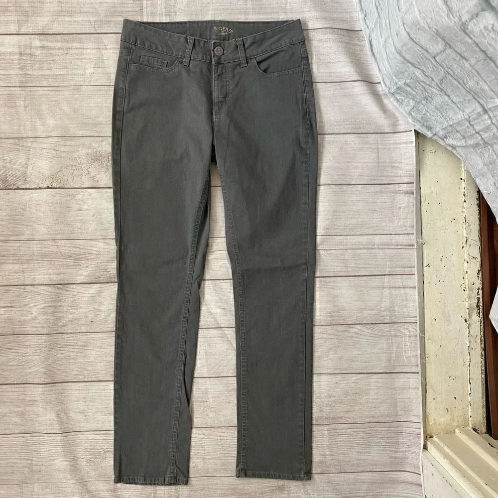 Riders by Lee womens jeans w/small rhinestones on back pockets grey sz 10